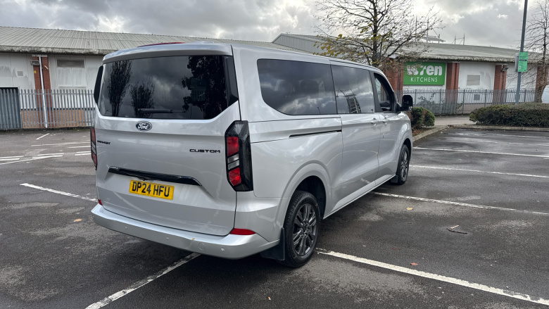 Ford Tourneo Custom 320 L2 Diesel Fwd 2.0 EcoBlue 136ps H1 Titanium 8 seater Auto